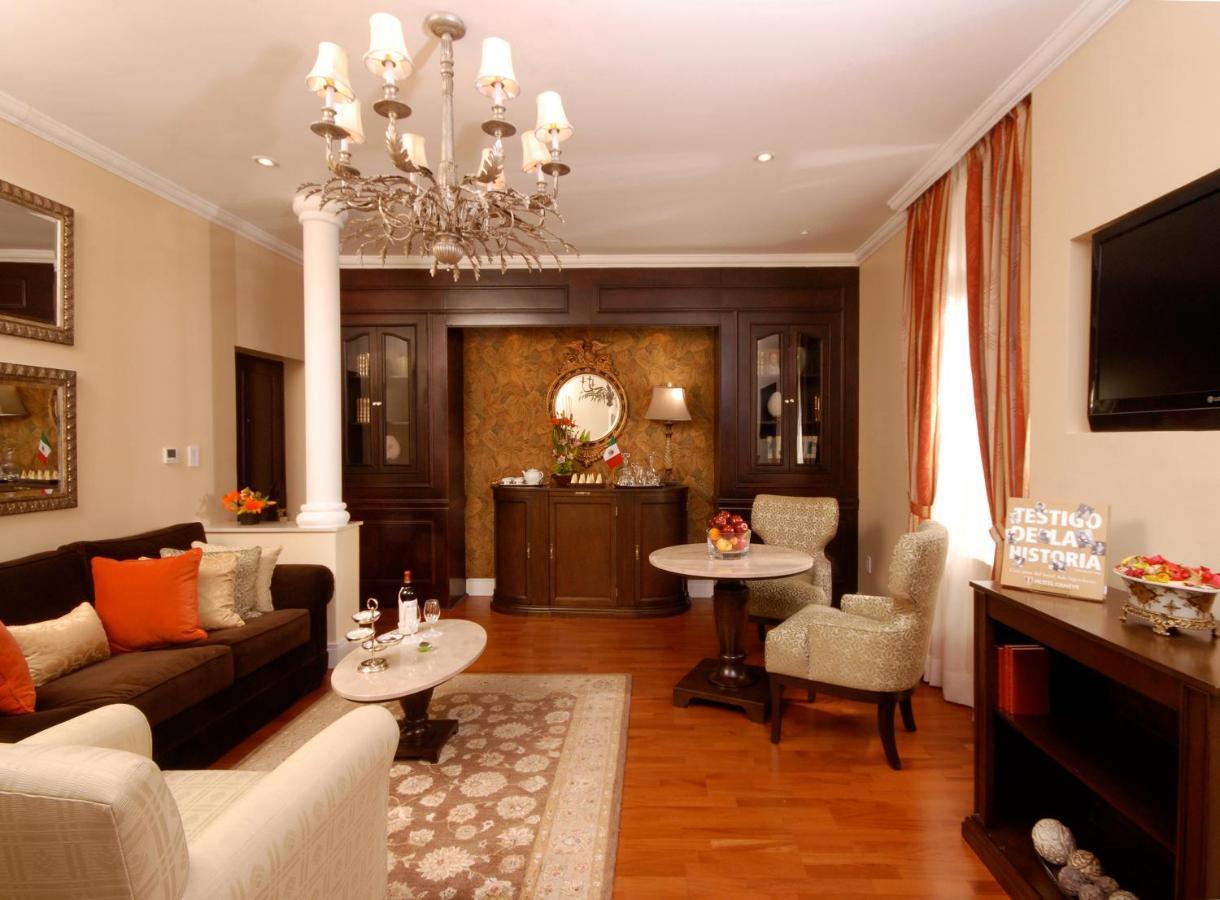 โรงแรมเจเนเว เม็กซิโกซิตี้ ภายนอก รูปภาพ A suite at the Taj Mahal Palace