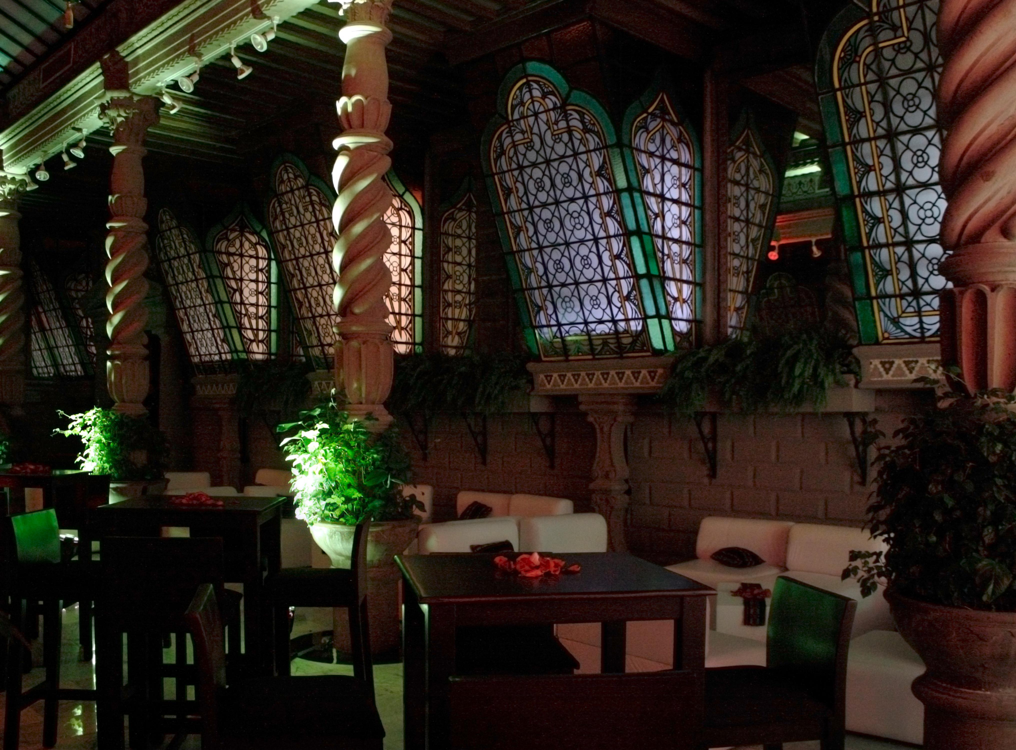 โรงแรมเจเนเว เม็กซิโกซิตี้ ภายนอก รูปภาพ The interior of the restaurant